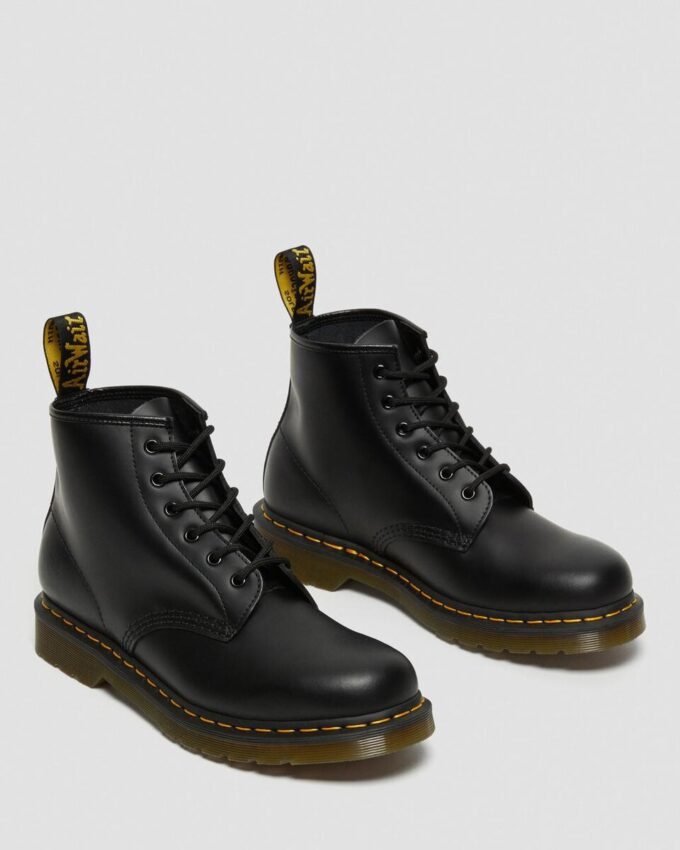 101 Bottines en Smooth Leather avec coutures jaunes 101 Bottines en Smooth Leather avec coutures jaunes