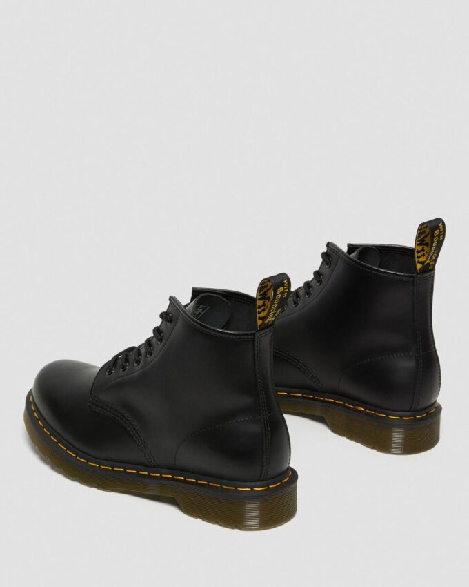 101 Bottines en Smooth Leather avec coutures jaunes 101 Bottines en Smooth Leather avec coutures jaunes