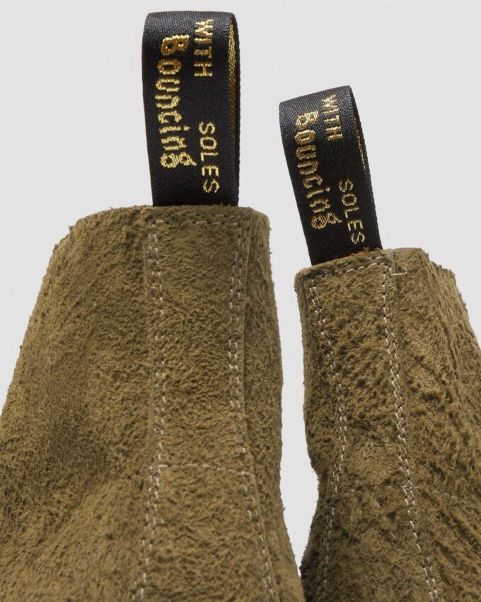 101 Fabriquées en Angleterre Bottines en daim avec détails métalliques 101 Fabriquées en Angleterre Bottines en daim avec détails métalliques
