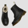 1460 Bottines à lacets doublées de fausse fourrure pour femme 1460 Bottines à lacets doublées de fausse fourrure pour femme
