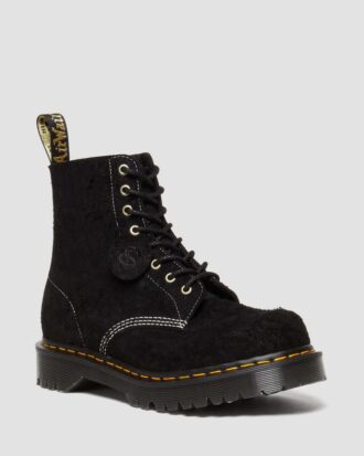 1460 Bottines à lacets en daim embossé fabriquées en Angleterre