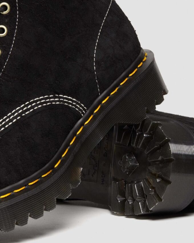 1460 Bottines à lacets en daim embossé fabriquées en Angleterre 1460 Bottines à lacets en daim embossé fabriquées en Angleterre