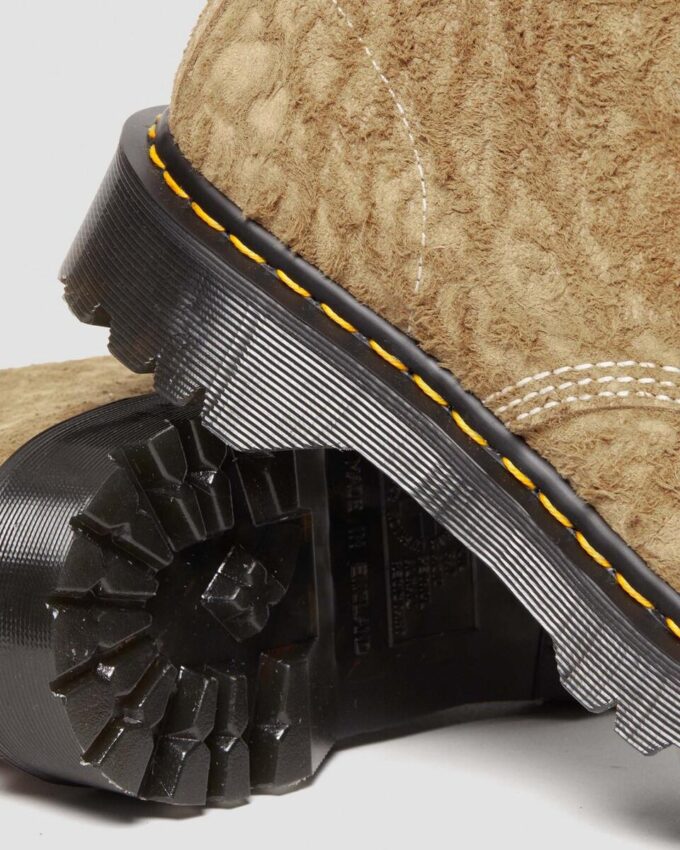 1460 Bottines à lacets en daim embossé fabriquées en Angleterre 1460 Bottines à lacets en daim embossé fabriquées en Angleterre