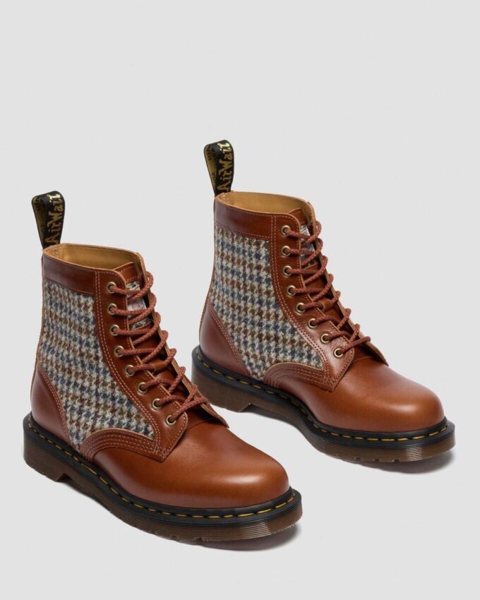 1460 Pascal Fabriquées en Angleterre Bottes en cuir et Harris Tweed 1460 Pascal Fabriquées en Angleterre Bottes en cuir et Harris Tweed