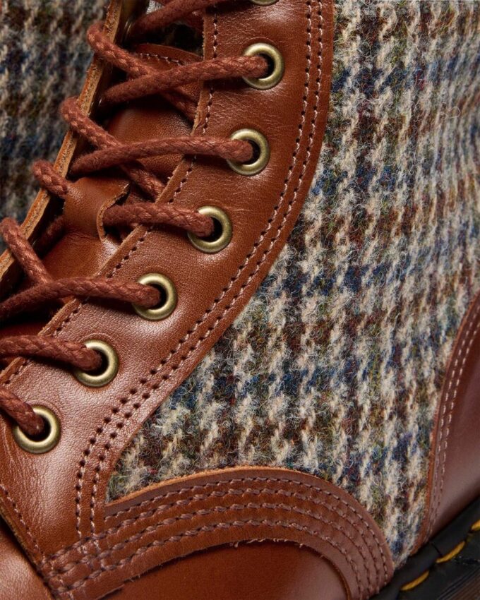 1460 Pascal Fabriquées en Angleterre Bottes en cuir et Harris Tweed 1460 Pascal Fabriquées en Angleterre Bottes en cuir et Harris Tweed