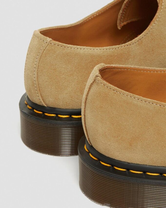 1461 Chaussures Oxford en daim Buck fabriquées en Angleterre 1461 Chaussures Oxford en daim Buck fabriquées en Angleterre