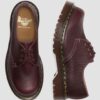 1461 Fabriqué en Angleterre Chaussures à bout rond en cuir embossé Soft Boa 1461 Fabriqué en Angleterre Chaussures à bout rond en cuir embossé Soft Boa