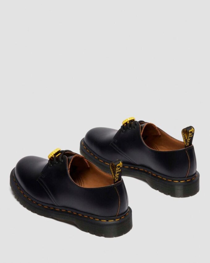 1461 Palace Chaussures Oxford en Smooth Leather vintage 1461 Palace Chaussures Oxford en Smooth Leather vintage