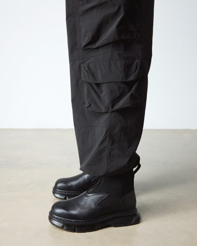 14XX BOTTES À FERMETURE ÉCLAIR QUBIST Bottes à fermeture éclair en cuir souple 14XX BOTTES À FERMETURE ÉCLAIR QUBIST Bottes à fermeture éclair en cuir souple