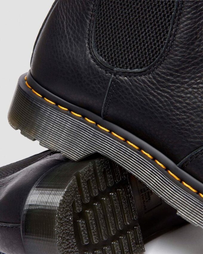 2976 Ambassador Leather Chelsea Boot 2976 Ambassador Leather Chelsea Boot