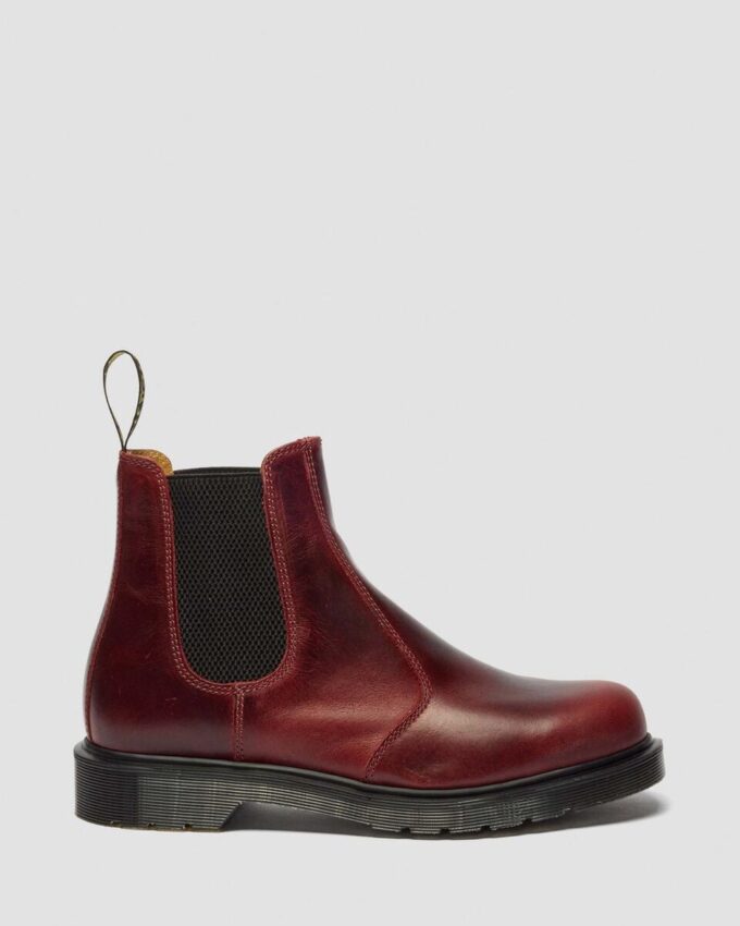2976 Chelsea Boot classique en cuir de veau fabriquée en Angleterre 2976 Chelsea Boot classique en cuir de veau fabriquée en Angleterre