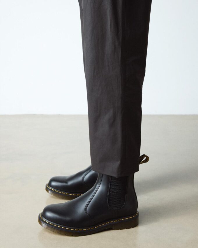 2976 Chelsea Boot en Smooth Leather avec coutures jaunes 2976 Chelsea Boot en Smooth Leather avec coutures jaunes