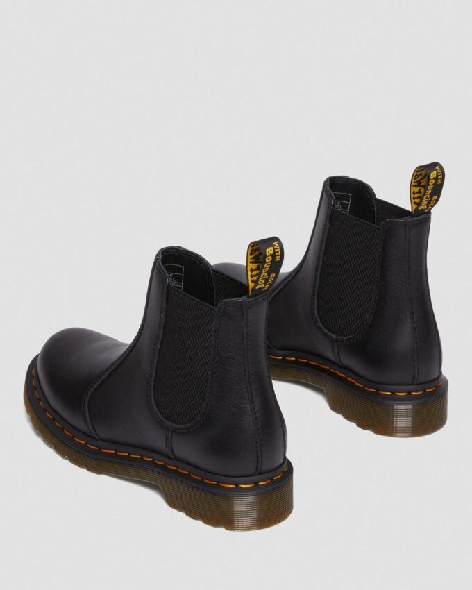 2976 Chelsea Boot en Virginia Leather pour femme 2976 Chelsea Boot en Virginia Leather pour femme