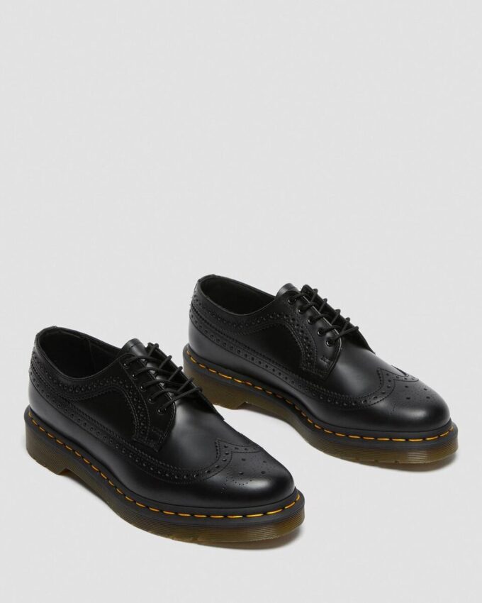 3989 Chaussures brogues en Smooth Leather à coutures jaunes 3989 Chaussures brogues en Smooth Leather à coutures jaunes