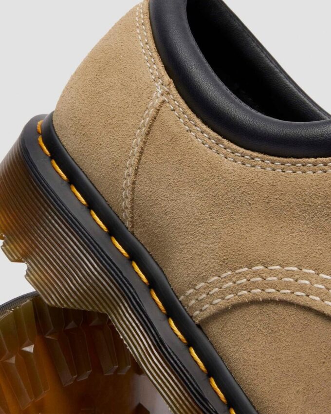 8053 Chaussures en daim ciré 8053 Chaussures en daim ciré