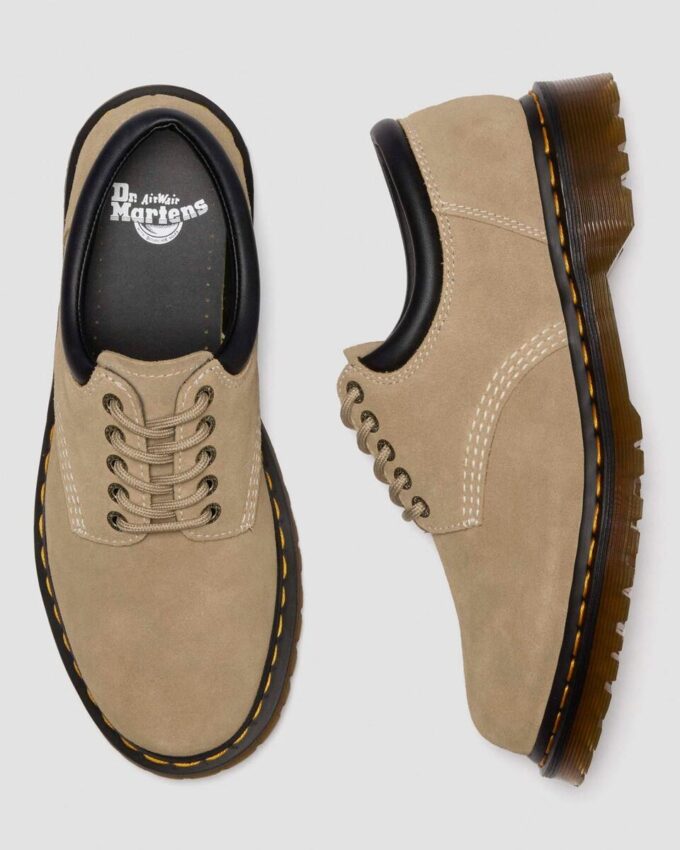 8053 Chaussures en daim ciré 8053 Chaussures en daim ciré