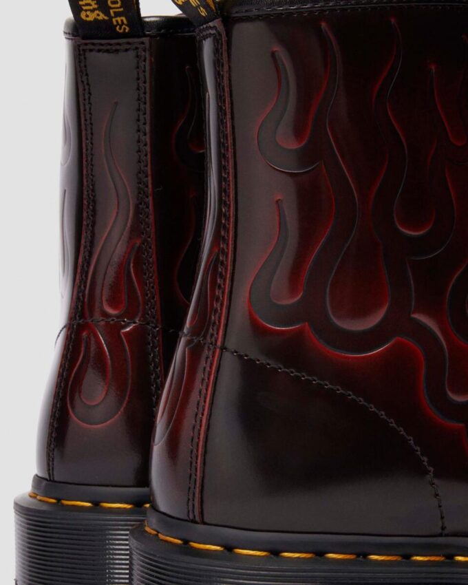 Bottes 1460 Inferno en cuir Arcadia Rub Off Bottes 1460 Inferno en cuir Arcadia Rub Off
