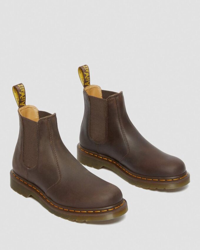 Bottes Chelsea en cuir Crazy Horse à coutures jaunes 2976 Bottes Chelsea en cuir Crazy Horse à coutures jaunes 2976