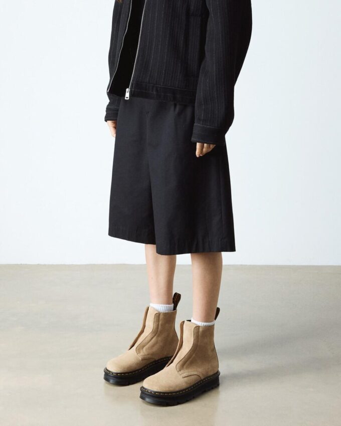 BOTTES EN DAIM ZEBZAG SANS LACETS BOTTES EN DAIM ZEBZAG SANS LACETS