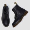 Bottes à lacets 1460 en cuir Grizzly doublées de fausse fourrure Bottes à lacets 1460 en cuir Grizzly doublées de fausse fourrure
