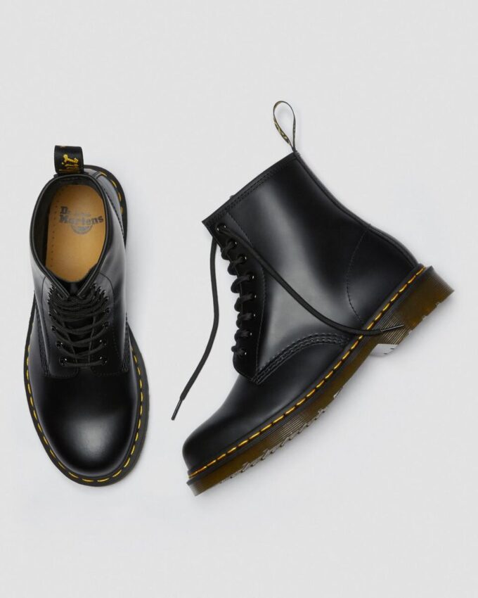 Bottes à lacets en Smooth Leather 1460