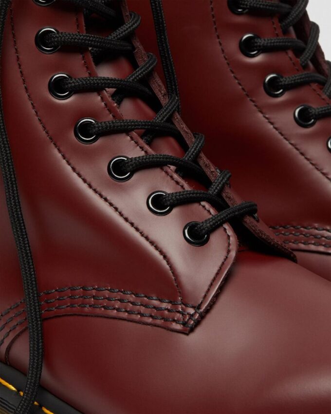 Bottes à lacets en Smooth Leather 1460 Bottes à lacets en Smooth Leather 1460