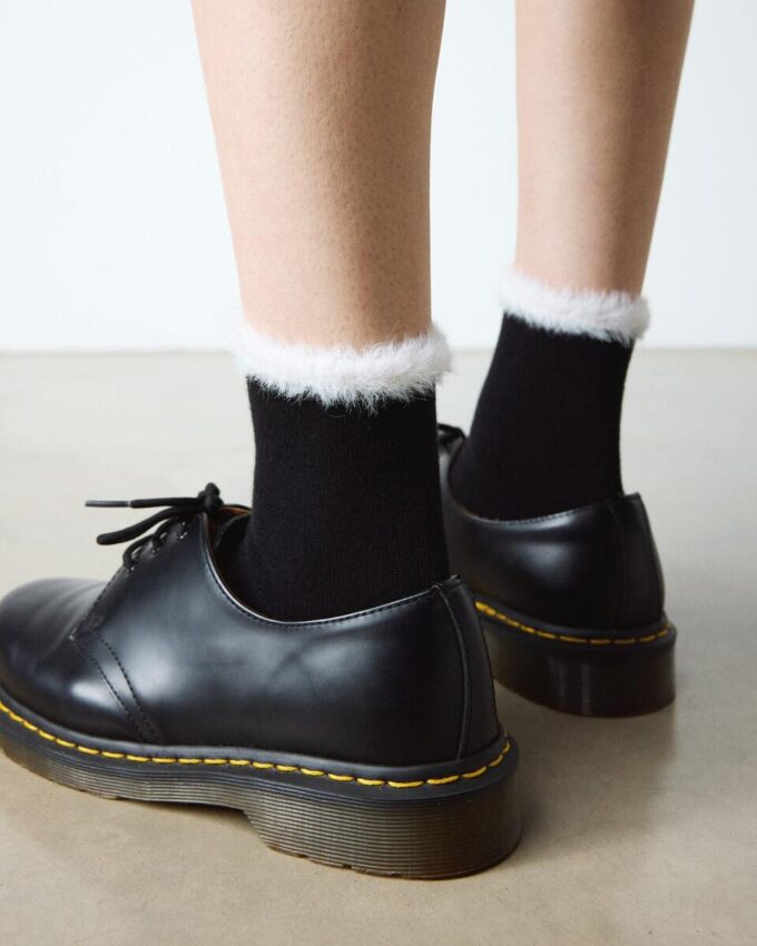 CHAUSSETTES EN MÉLANGE DE COTON BIOLOGIQUE ET DE FAUSSE FOURRURE CHAUSSETTES EN MÉLANGE DE COTON BIOLOGIQUE CHAUSSETTES EN MÉLANGE DE COTON BIOLOGIQUE ET DE FAUSSE FOURRURE CHAUSSETTES EN MÉLANGE DE COTON BIOLOGIQUE