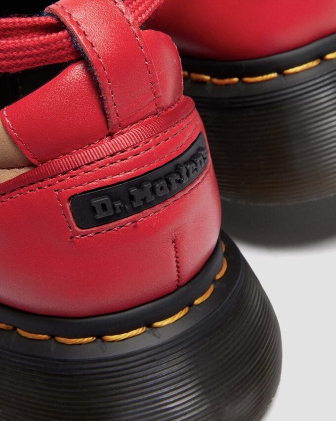 Chaussures BUZZ BALLERINA EN CUIR
