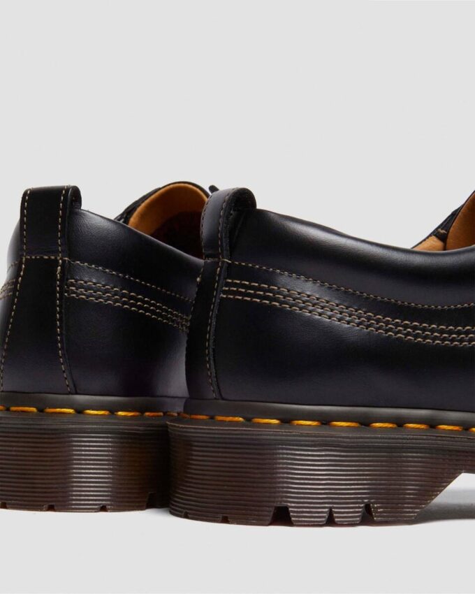 Chaussures Lowell en cuir à bout mocassin Chaussures Lowell en cuir à bout mocassin
