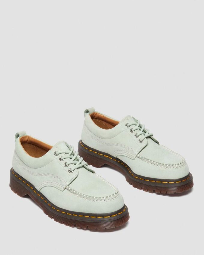 Chaussures Lowell en cuir souple à bout mocassin Chaussures Lowell en cuir souple à bout mocassin