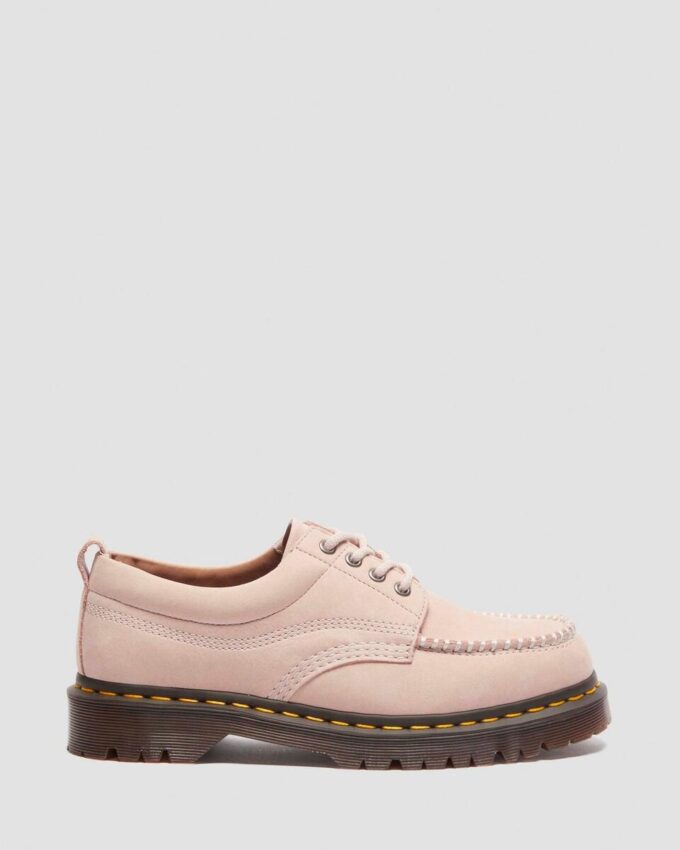 Chaussures Lowell en cuir souple à bout mocassin Chaussures Lowell en cuir souple à bout mocassin