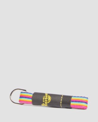 Lacets plats arc-en-ciel de 26 pouces (3 œillets)