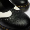 MARY JANE Chaussures en cuir monochromes MARY JANE Chaussures en cuir monochromes