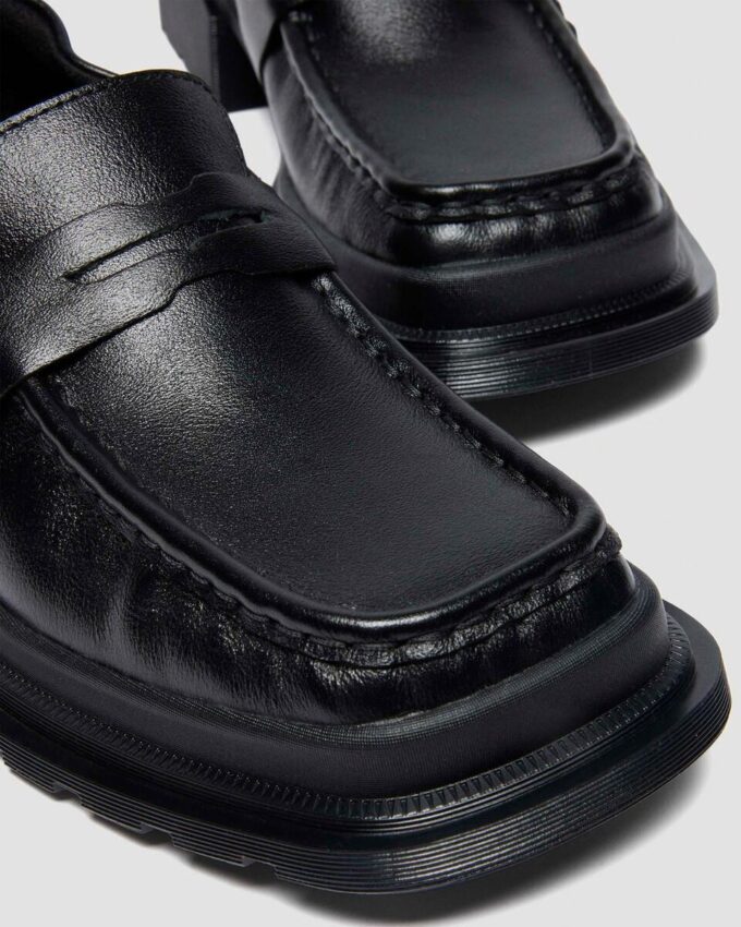 MAYBOLE LOAFER Mocassins en cuir à bout carré et fronces MAYBOLE LOAFER Mocassins en cuir à bout carré et fronces
