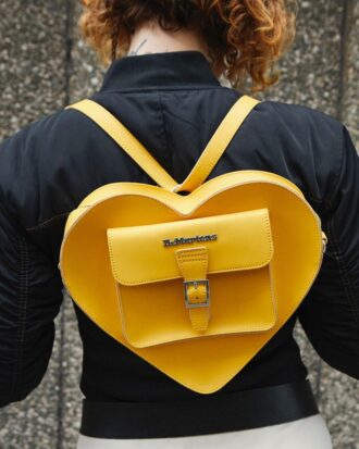 Sac en cuir Kiev avec ferrures en forme de cœur