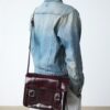 Sac messager vegan 11 pouces Sac messager vegan 11 pouces